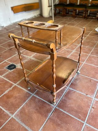 Camarera madera ruedas doble bandeja