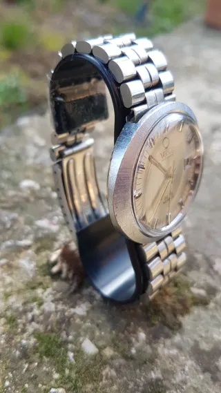 Reloj Venus UFO Volante Automatic omega dynamic