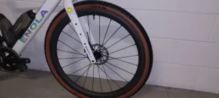 Ruedas carbono gravel 32mm ancho interior 1380g