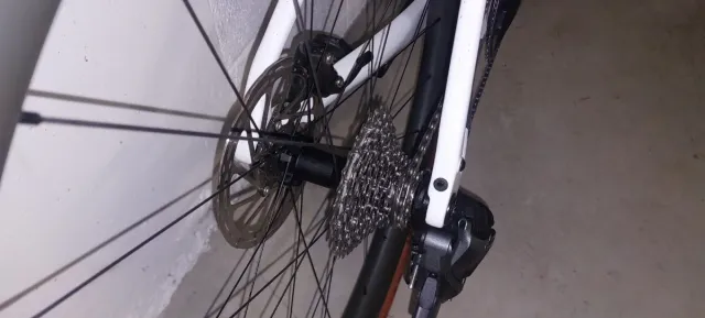 Ruedas carbono gravel 32mm ancho interior 1380g