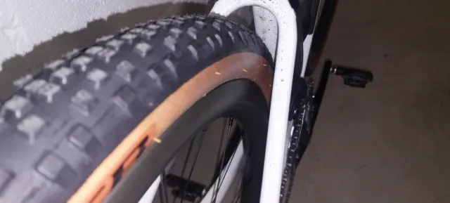 Ruedas carbono gravel 32mm ancho interior 1380g