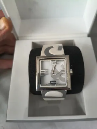 Reloj D&G Mujer Cuadrado Blanco y Plateado