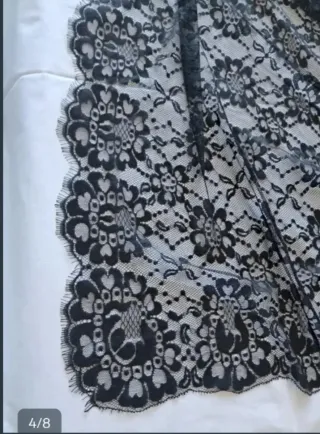 Mantilla madrina, peineta marrón y guantes