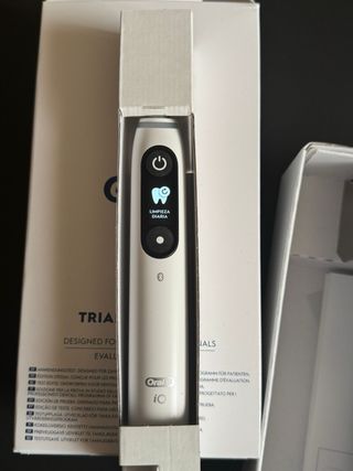Cepillo Eléctrico Oral-B iO Trial Edition 3795