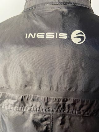 Chaqueta chubasquero Inesis