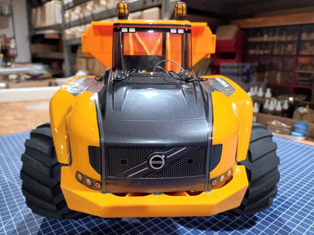 Tamiya 58676 Volvo A60H Hauler 6x6 RC Kit