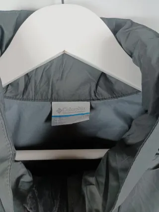 Chubasquero Columbia Talla XL Oversize