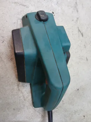 Pialla Black & Decker