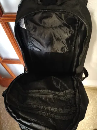 Mochila Rip Curl Negra y Roja