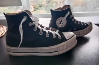 Zapatillas Converse Piel Negras y Blancas