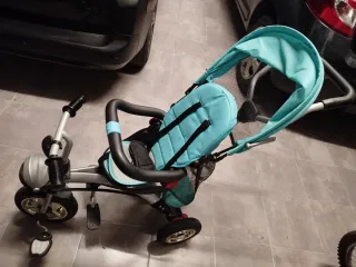 Triciclo infantil Lionelo