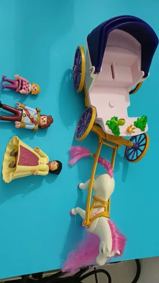 Playmobil Carruaje Princesa con Caballo y Figuras