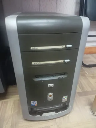 Computer desktop HP Pavilion, per ricambi