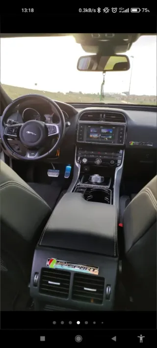 Jaguar XE 2016