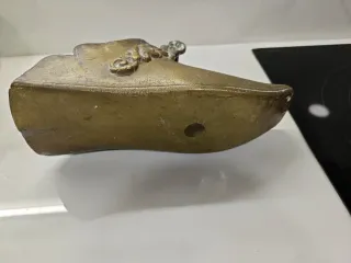 Estribo de bronce estilo conquistador