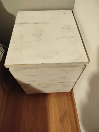 Todo 50€ Cómoda,mesitas noche y mueble ikea