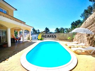 Chalet en venta en Vidreres