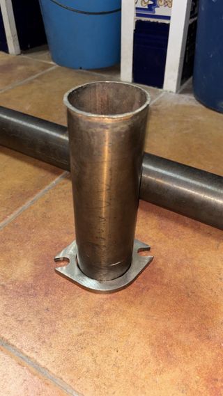 Tubo Inox 63.5mm con Brida Escape