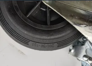 4 Ruedas de Andamio Nuevas