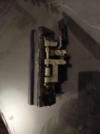 Manecilla portón Toledo 99-04