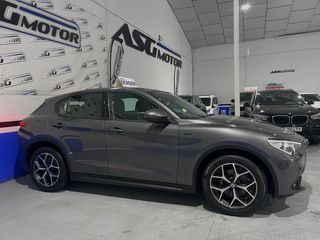 Alfa Romeo Stelvio 2022
