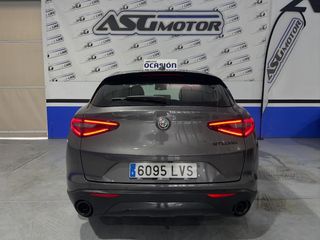 Alfa Romeo Stelvio 2022