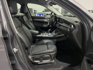 Alfa Romeo Stelvio 2022