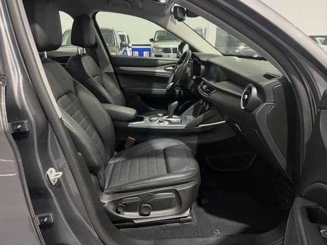 Alfa Romeo Stelvio 2022