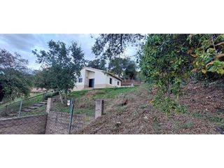 Chalet en venta en Montbarbat en Maçanet de la Selva