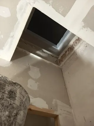 Quitar gotelé reparación de grietas enlucido yeso