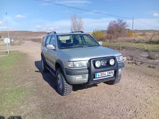 Opel Frontera 2005