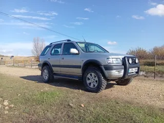 Opel Frontera 2005