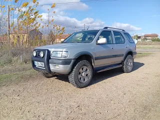 Opel Frontera 2005