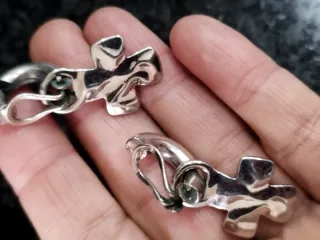 Pendientes aro cruz plata