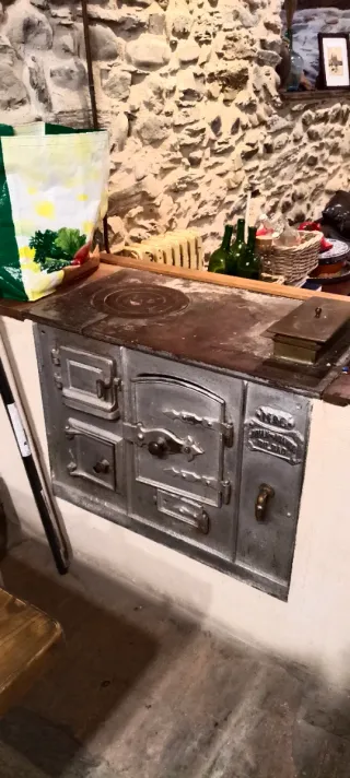 Cocina antigua de leña