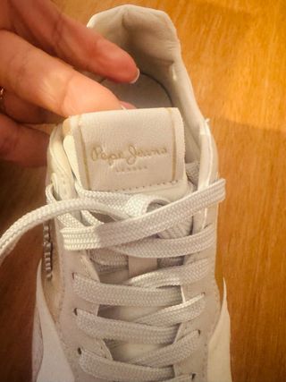 Zapatillas Pepe Jeans Blancas y Doradas