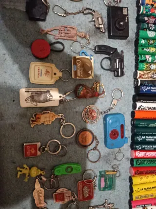 Llaveros antiguos variados