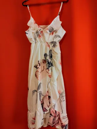 Vestido floral blanco y rosa