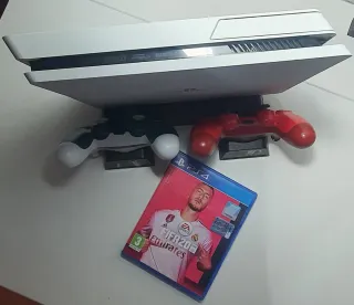 Playstation 4 Slim 1TB