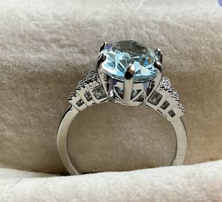 Anello donna pietra celeste grande e strass