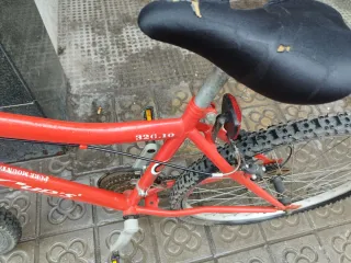 Bicicleta MTB 26 Rossa e Bianca