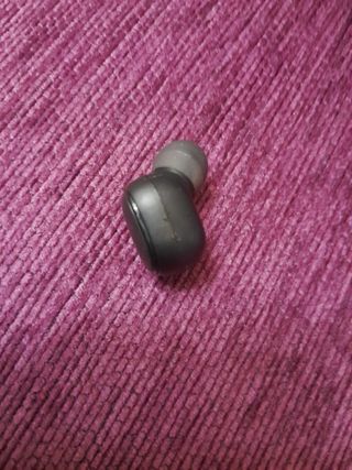 1 Auricular Redmi con Estuche de Carga