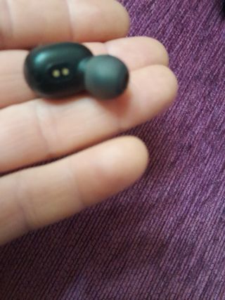 1 Auricular Redmi con Estuche de Carga