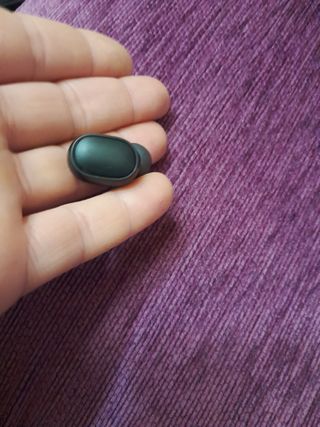 1 Auricular Redmi con Estuche de Carga