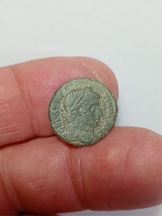 Moneda romana follis Constantino I