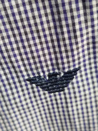 Camisa niño Emporio Armani cuadritos. Manga Larga