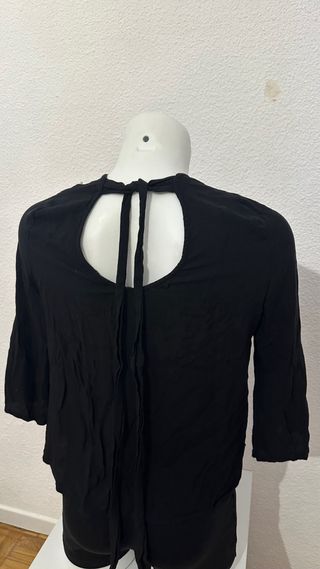 Blusa Mango Negra Talla XS