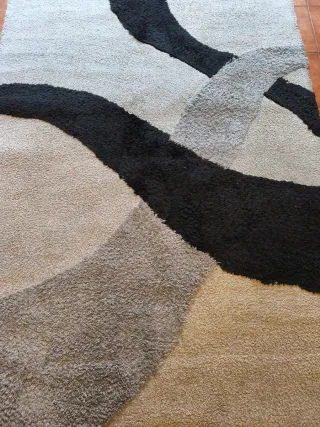 Alfombra grande diseño moderno