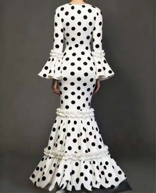 Vestido Flamenca Lunares Blanco y Negro