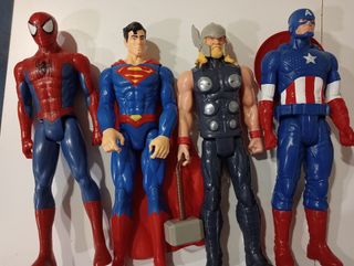 Superhéroes Spiderman, Superman, Thor, Capitan ame